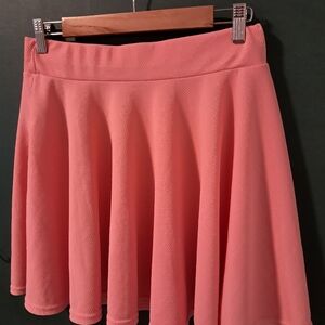 Pink skater skirt, L